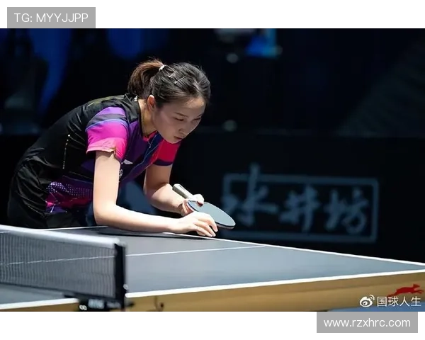 26岁美女连胜11场首登世界第二